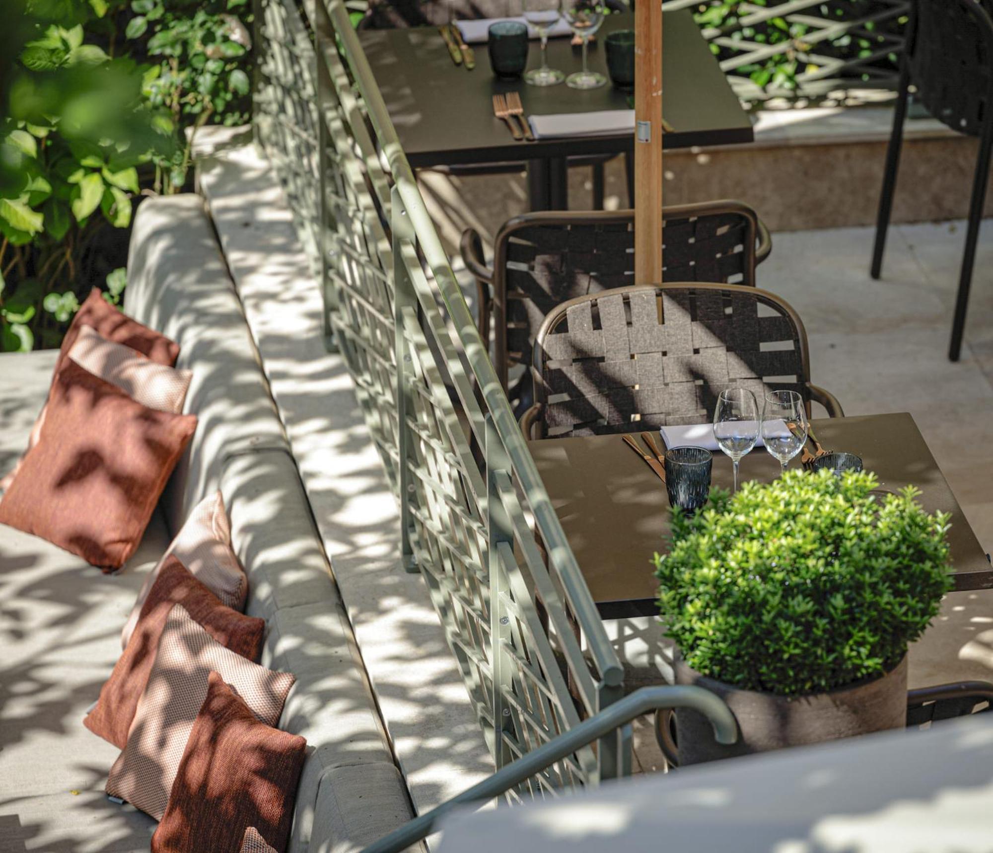 Les Etangs De Corot Hotel Ville-d'Avray Exterior photo